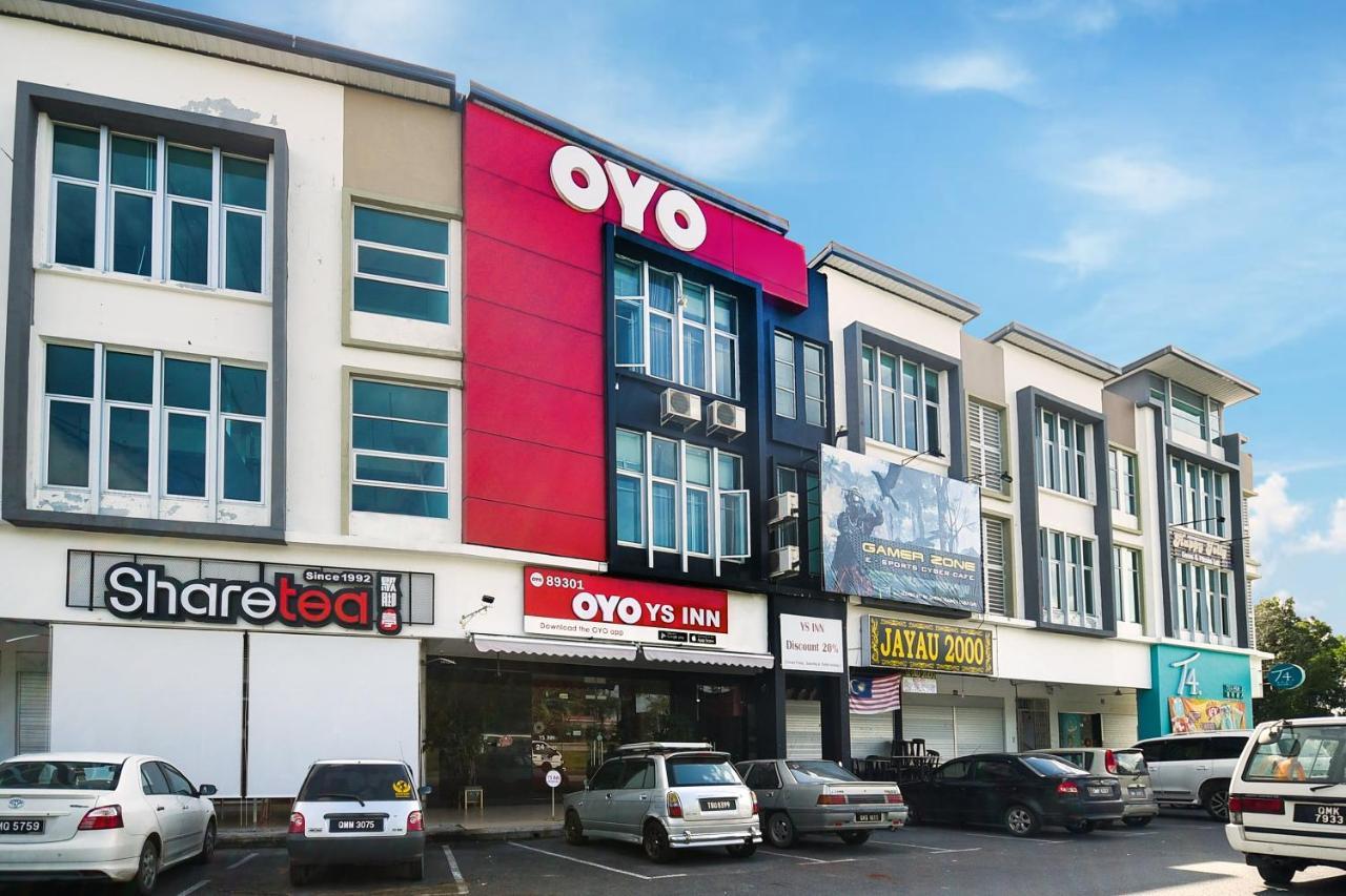 Oyo 89301 Ys Inn Miri Exterior foto